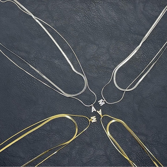 Letter Initial Necklaces, Double Layer Initial Pendant Necklaces - Picture 6 of 10